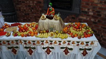 KENDRA HALL WEDDINGS - FRUIT DISPLAY